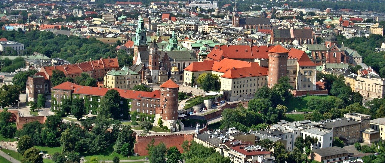 Jakie są atrakcje turystyczne w Krakowie i okolicy?