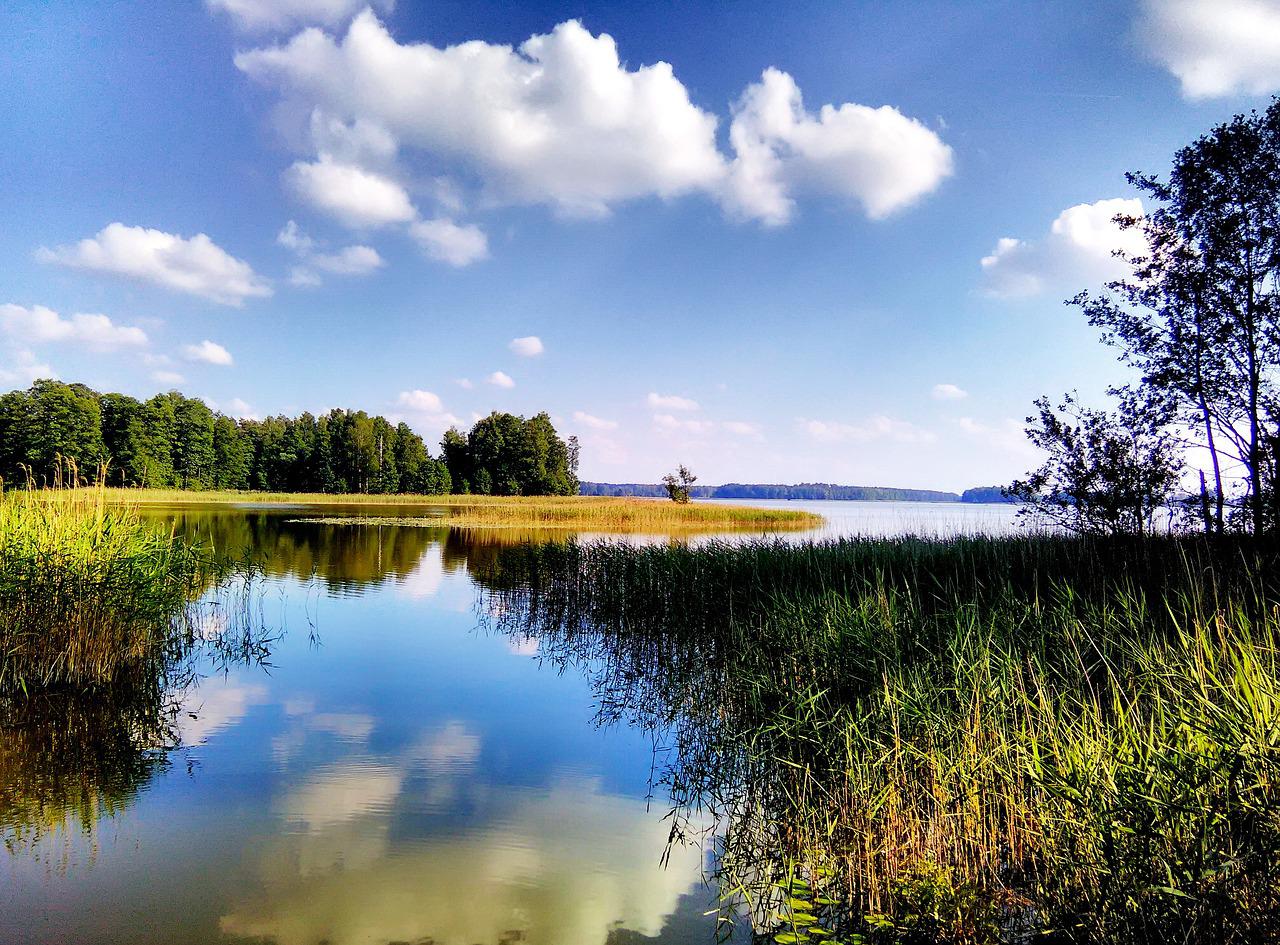 Jakie są fajne jeziora w Polsce?